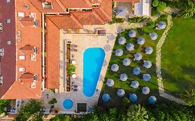 Hotel Club-E