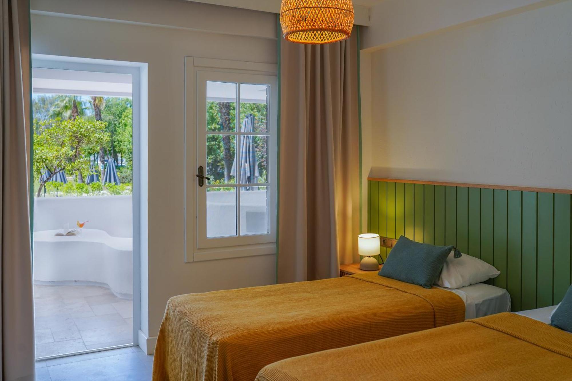 Hotel Club-E Fethiye Room photo